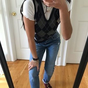 Brandy Melville Danielle Argyle Sweater Vest🦋